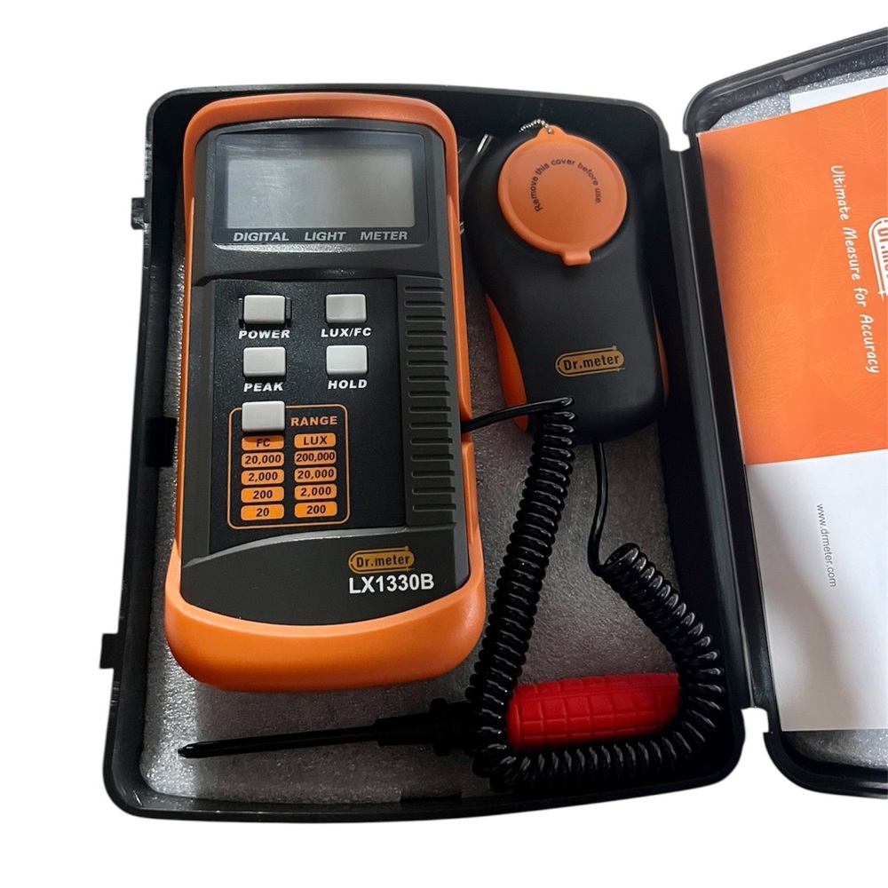 LIKE NEW - Dr. Meter Digital Plant Light Meter with Hard Case - Model LX1330B - Picture 2 of 6